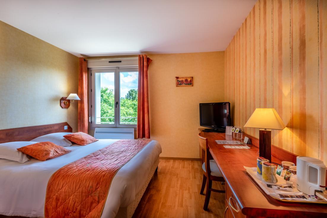 Logis Le Relais De Vacherauville Εξωτερικό φωτογραφία